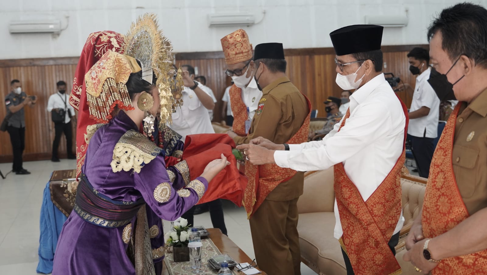 Peresmian Revitalisasi Studio Terintegrasi dan Pengoperasian Pemancar Singgalang RRI Bukitinggi di Auditorium RRI Bukittinggi, Senin (17/01/2022). 